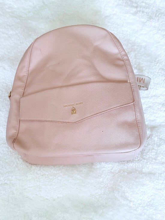 Michael Kors Backpack Medium Used Good Condition main image 7